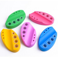 Silicone stand in assortment