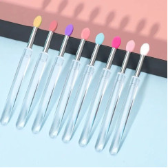 Silicone brush for lips
