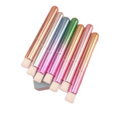 Пензель для очищення вій та брів